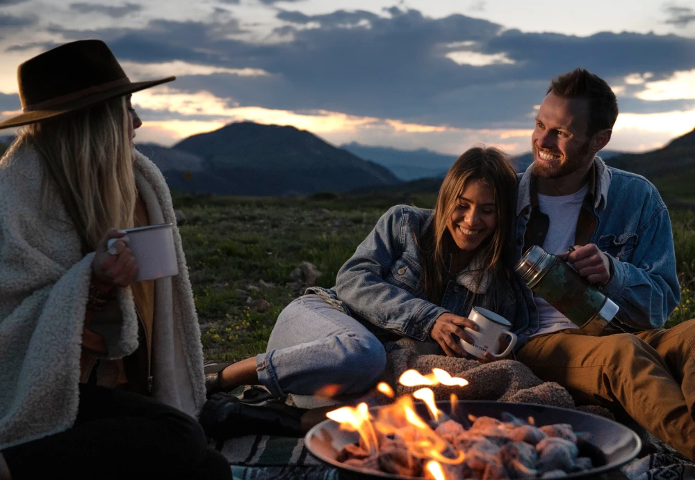 pyramid lake tent camping